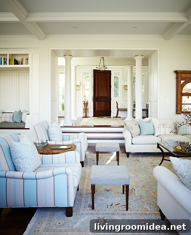 New England Dream Home Tour: Classic Coastal Colonial Interiors 4 I'm in love with this gorgeous shingled New England home, with interior design by Sarah Richardson. Click through to take a tour!