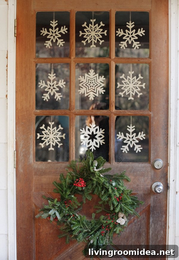 Holiday Front Door Decorating Ideas to Inspire Your Home 8 Christmas Decorating Ideas - Decorating the Front Door