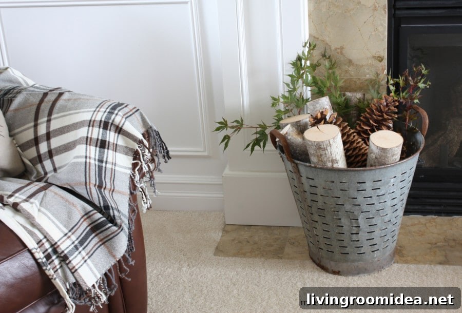 A Bit of Farmhouse: Galvanized & Zinc Christmas Decor