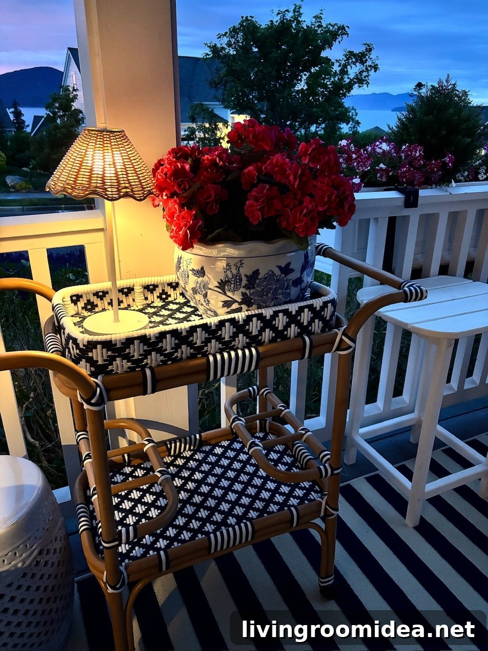 3 Simple Tips for Relaxed Summer Entertaining 10 img 198108 10