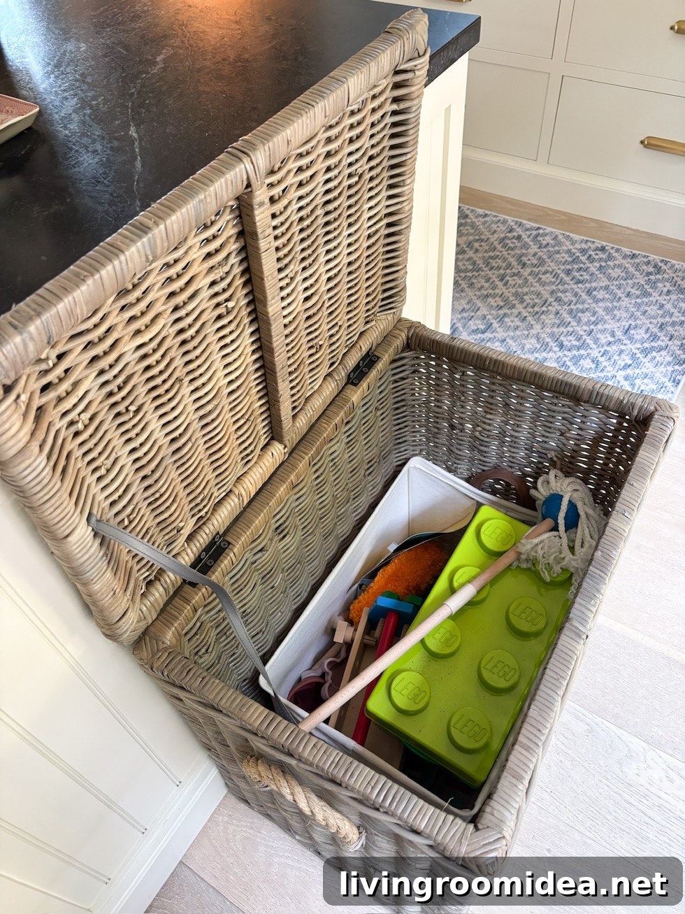 Create a Cozy, Collected Home That's Clutter-Free 5 img 199672 4